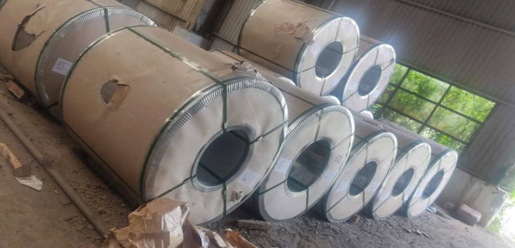 ton-tole-cuon-thep-tam-can-nguoi-dau-den-uon-deo-cung-posco-full-hard-spcc-1-day-5-dem-ruoi-5-dem-tam-0.6-mm-li-ly-kho-rong-1000-1219-1400-1500-1524-mm (7)