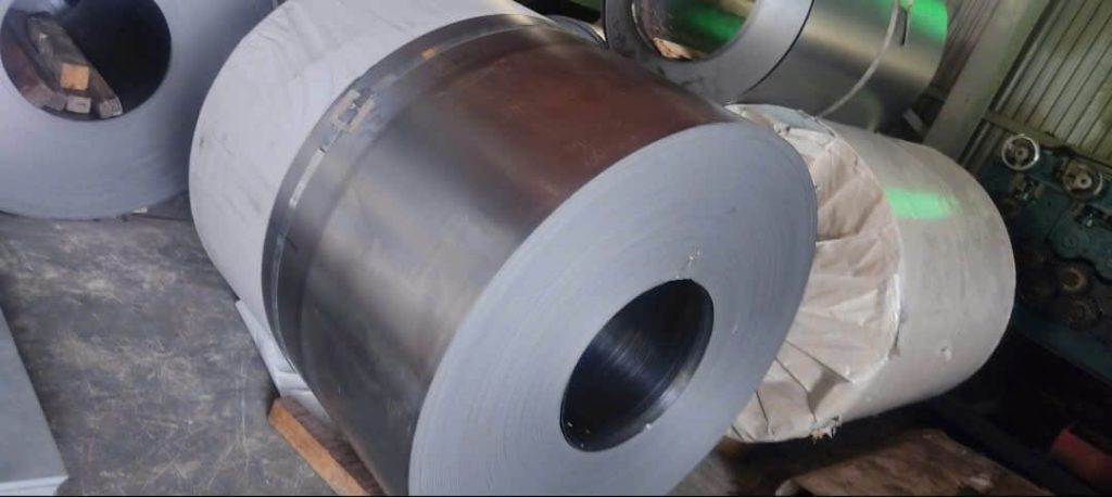 ton-tole-cuon-thep-tam-can-nguoi-dau-den-uon-deo-cung-posco-full-hard-spcc-1-day-8-dem-ruoi-8-dem-tam-0.9-mm-li-ly-kho-rong-1000-1219-1400-1500-1524-mm